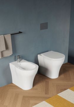WC a Terra XL: Vaso wc a terra in ceramica by Azzurra Ceramica - view 2