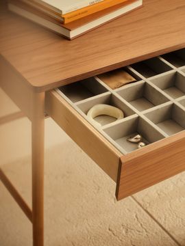 Flag beauty desk by Bolzan - view 3