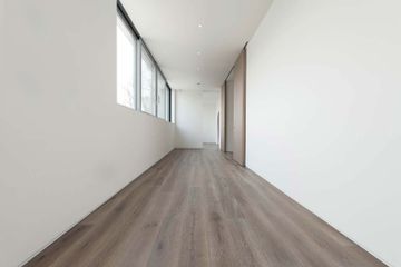 London Line by Bassano Parquet - view 7