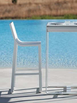 Flat High stool with high backrest by GANDIABLASCO - view 3