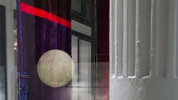 CAMPI DI GRAVITÀ - Solid-color handmade viscose rug by G.T.DESIGN - view 2