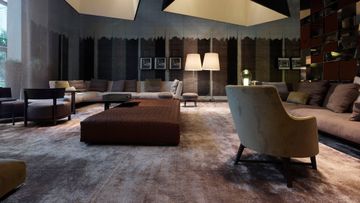 KAMA - Solid-color handmade viscose rug by G.T.DESIGN - view 3