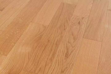 Varnished Oak Nobless solid oak flooring by Décoplus Parquets - view 3