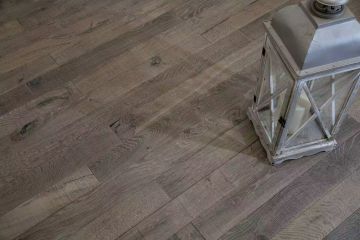 Cashmere engineered oak flooring by Décoplus Parquets - view 2
