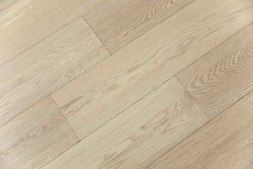 Varnished XL Sand Selection engineered oak flooring by Décoplus Parquets - view 4