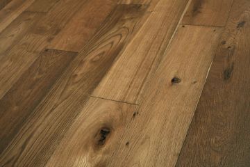 10Mm Oiled Smoked Rustika engineered oak flooring by Décoplus Parquets - view 3