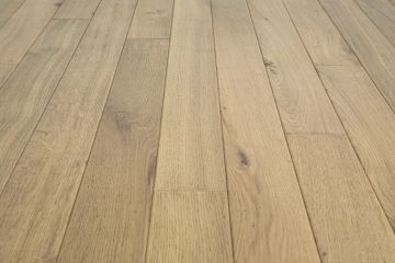 Butternut engineered oak flooring by Décoplus Parquets - view 4