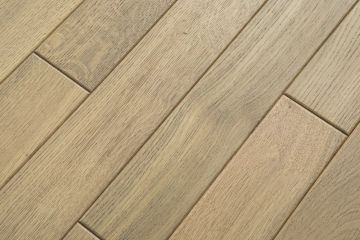 Butternut engineered oak flooring by Décoplus Parquets - view 3