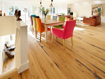 N.04 natural oak flooring by Dennebos Flooring - view 2