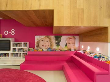 N.11 natural oak flooring by Dennebos Flooring - view 3