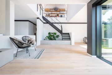 W.05 white wash oak flooring by Dennebos Flooring - view 6