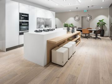 W.01 white wash oak flooring by Dennebos Flooring - view 7