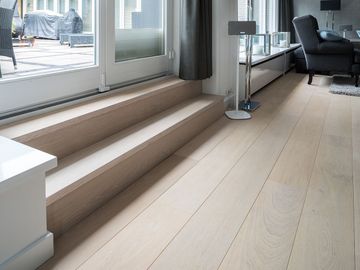 W.08 white wash oak flooring by Dennebos Flooring - view 7