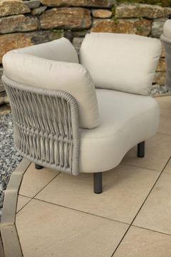 Moon Lounge Armchair by DRIGANI - view 2