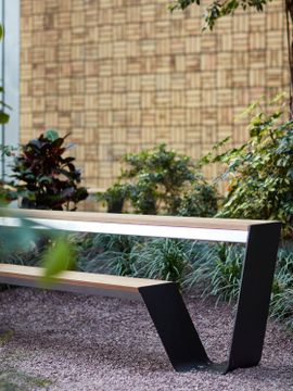 Hopper bench by Extremis - view 6