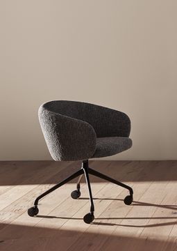 Huma upholstered swivel armchair with casters by EXPORMIM - view 2
