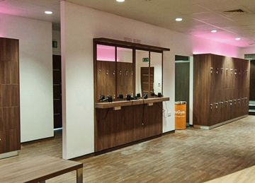 Velvet - Design Mirror for Locker Rooms by FIT INTERIORS - view 4
