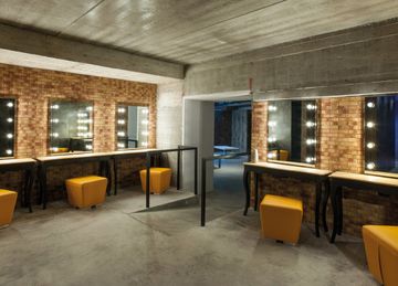 Dot Dot - Design Mirror for Locker Rooms by FIT INTERIORS - view 4