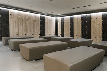 Lingotto - Backless Bench for Locker Rooms by FIT INTERIORS - view 6