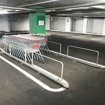 Fixed trolley stations - by Fi.Ma - view 2