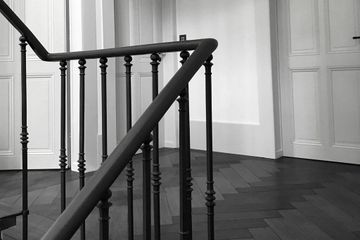 Classics Rocher Noir wood flooring by OSCARONO - view 5