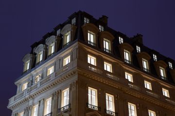 Lyss 1.0 - Outdoor projectors to accent facades, windowsills and archways by L&L Luce&Light - view 3