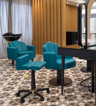 Height-Adjustable Stool: Sarah Tabouret by Maletti - view 2