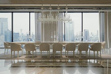 Dining table with embroidered leather inserts and marble top by Zanaboni - view 6