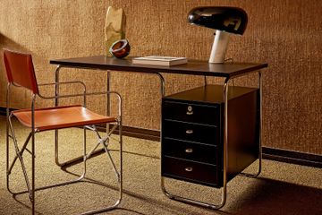 Comacina Table by Zanotta - view 4