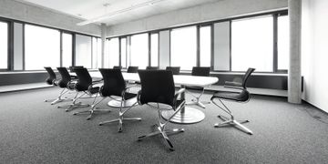 Riola Conference Chair by ZÜCO - view 3
