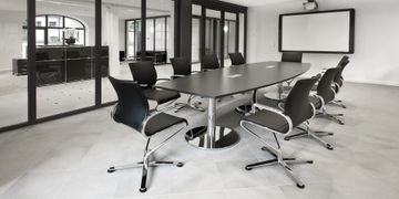 Riola Conference Chair by ZÜCO - view 7