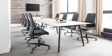 Signo Conference Chair by ZÜCO - view 5