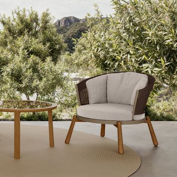 Turtle Armchair Teak Legs by YAAZ - view 3