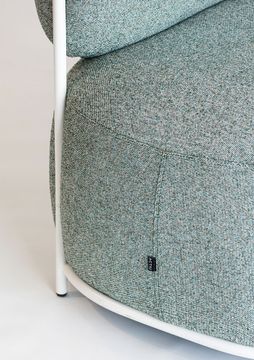 Globb armchairs by ACTIU - view 4