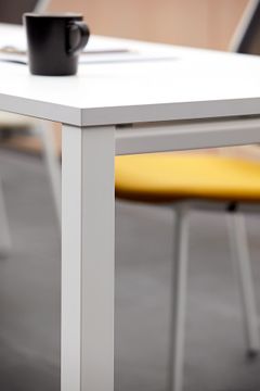 Vital tables by ACTIU - view 5