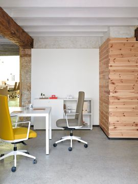 Prisma tables by ACTIU - view 5
