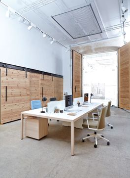 Prisma tables by ACTIU - view 2