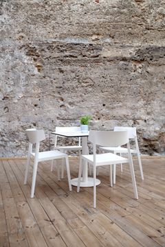 Wing chairs by ACTIU - view 3