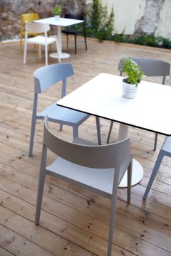 Wing chairs by ACTIU - view 5