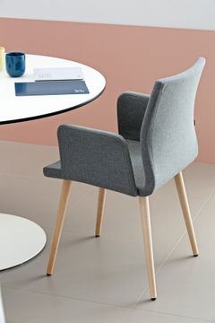 Uma community chairs by ACTIU - view 3