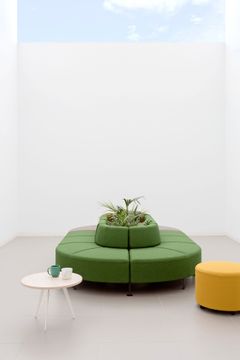 Bend side tables by ACTIU - view 2