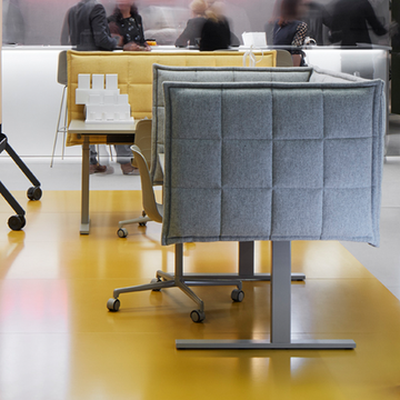 Stitch Desk Screen by Abstracta - view 6