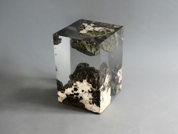 FLOATING KARST Side Table by Alcarol - view 4