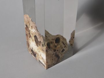 FLOATING KARST Vase by Alcarol - view 3