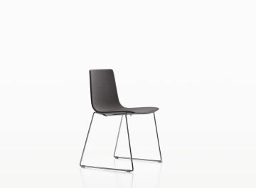 Slim chair sledge soft L by Alias