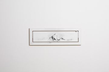 Fläpps Shelf 80x27-1 - Vallunaraju - Joe Mania by Ambivalenz
