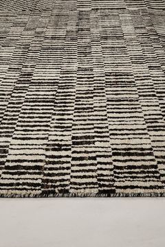 One of a kind by Carlotta Fortuna by Amini - view 5