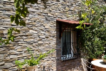 Pizarra by Artstone Panel Systems - view 2