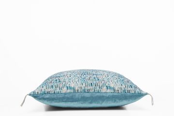 Coussin Cobalt in love 2 by Bérengère Leroy - view 4