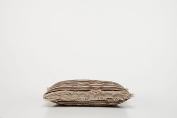 Coussin Dune 2 by Bérengère Leroy - view 3